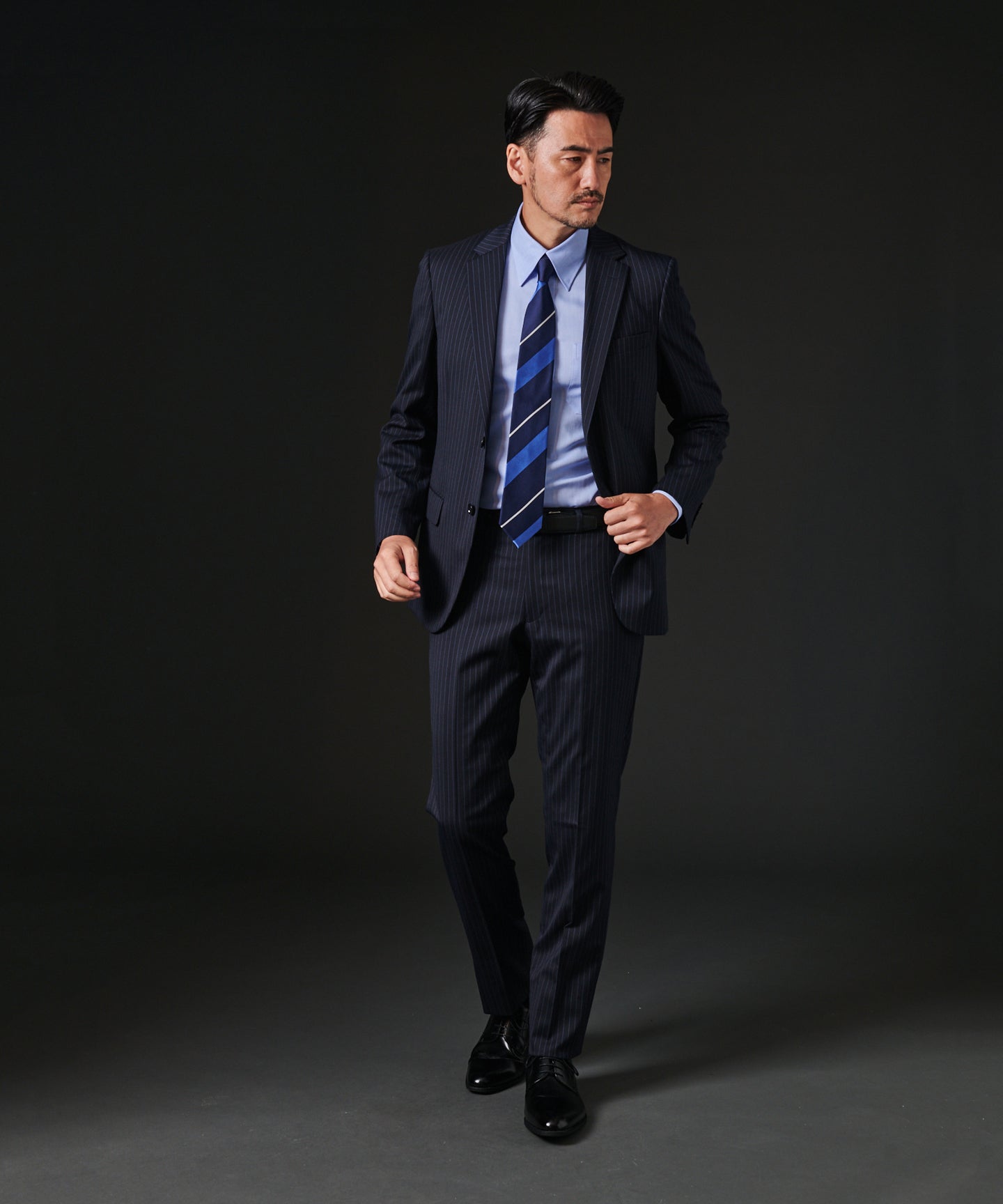 HIROKO KOSHINO TWピンストライプスーツ